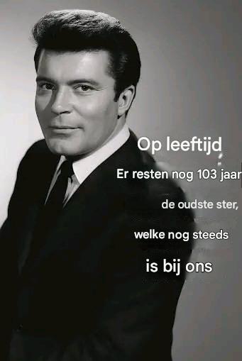 Met bijna 103 jaar is ze de oudste nog levende beroemdheid. Meer details in de eerste reactie.