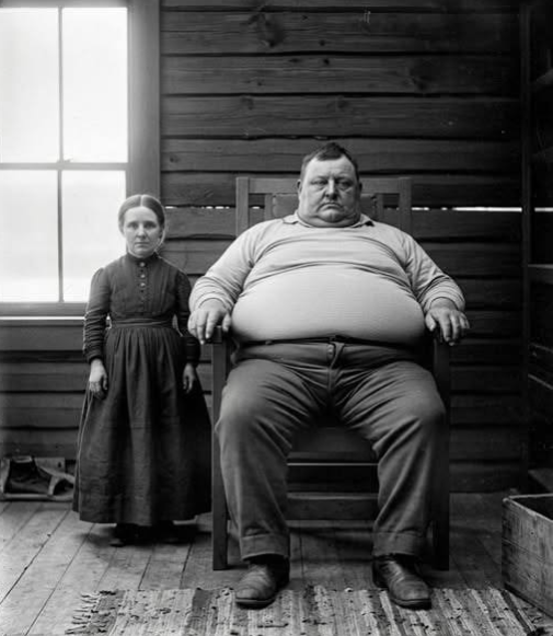 Ze was 1,2 m lang, hij woog 227 kg: hun twaalf misvormde kinderen schokten de wetenschap (1897)