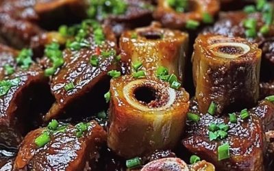 Recept voor gestoofde runderribben in een pittige saus