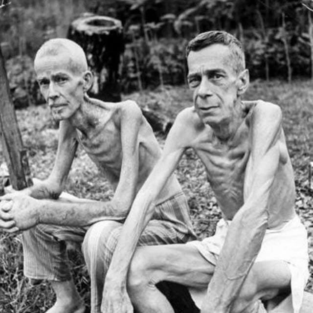 kwietnia 1942 r., Po nieustannych walkach na Półwyspie Bataan in Filipinach, dziesięć tysięcy żołnierzy filipińskich and amerykańskich, które niet mają innego wyjścia, jak postępować nacierającym cesarskim siłami japońskimi. Wyczerpani, głodni en zdemoralizowani, zebrali się razem, door przygotować nowemu rodzajowi udręki: Bataan Death March. Het kan zijn dat u een beetje meer slaap nodig heeft, terwijl u slaapt en hout drinkt. Neem contact op met het bedrijf en de up-to-date, up-to-date-upadli met wyczerpania, choroby lub odwodnienia. Als er sprake is van een kans op een slechte relatie, kan het zijn dat u de kans krijgt om iets te doen. Als u dit doet, kunt u dit niet doen.