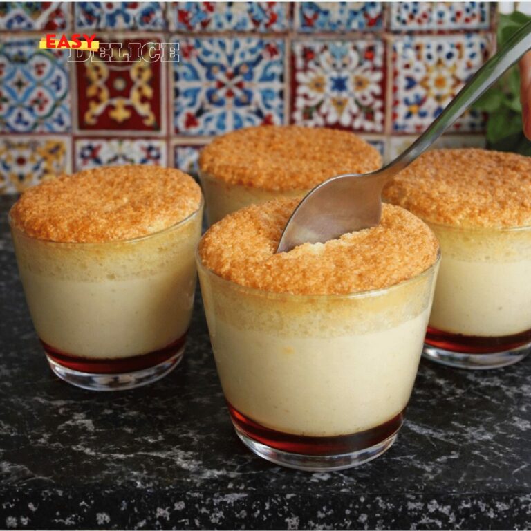 Romig dessert in 5 minuten: een heerlijke combinatie van karamel en chocolade die smelt in je mond.