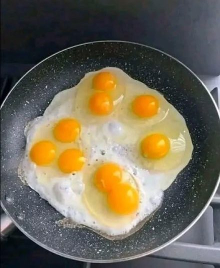 Hoeveel eieren zitten er in de pan?!
